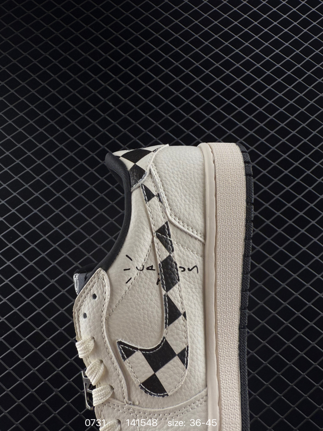 Nike Air Jordan 1 x Travis Scott AJ1